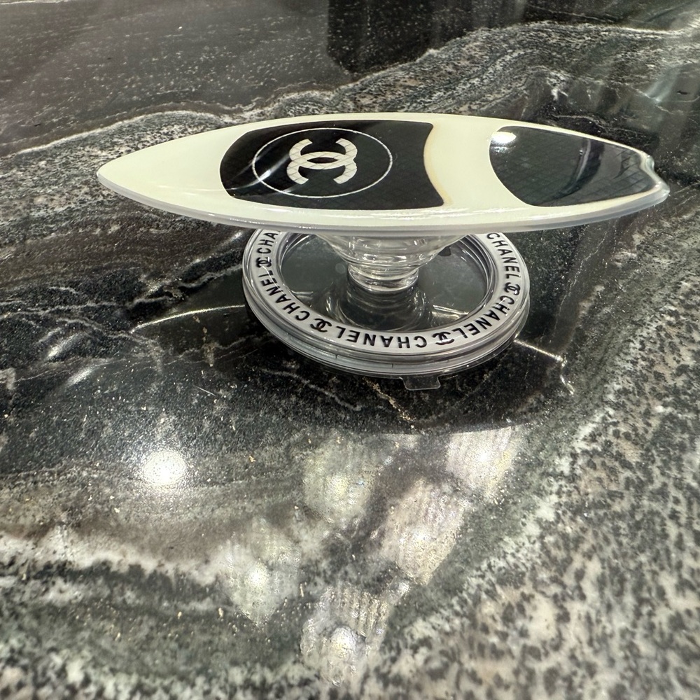 Custom CHANEL Surfboard Pop socket magnetic for phone or in car, vanity mirror.. - Picture 4 of 7